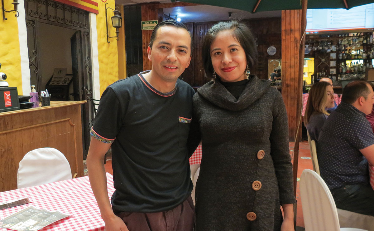 Santiago Cruz y Claudia Díaz