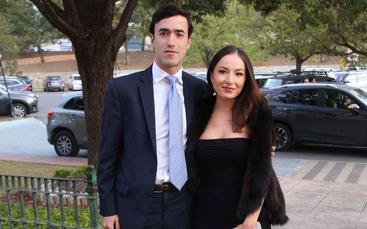Adrián Ferrera y Mariana Lozano