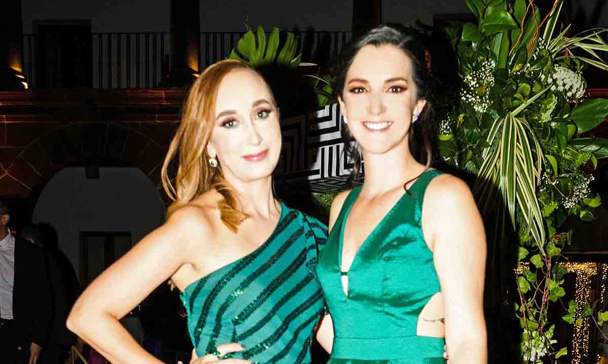 Liz Foncerrada y Pili de Zatarain