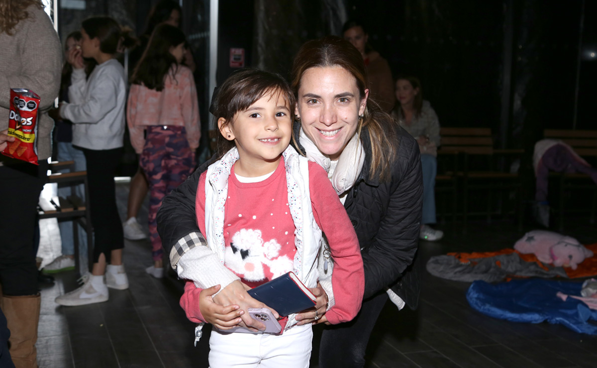 Claudia y María Inés