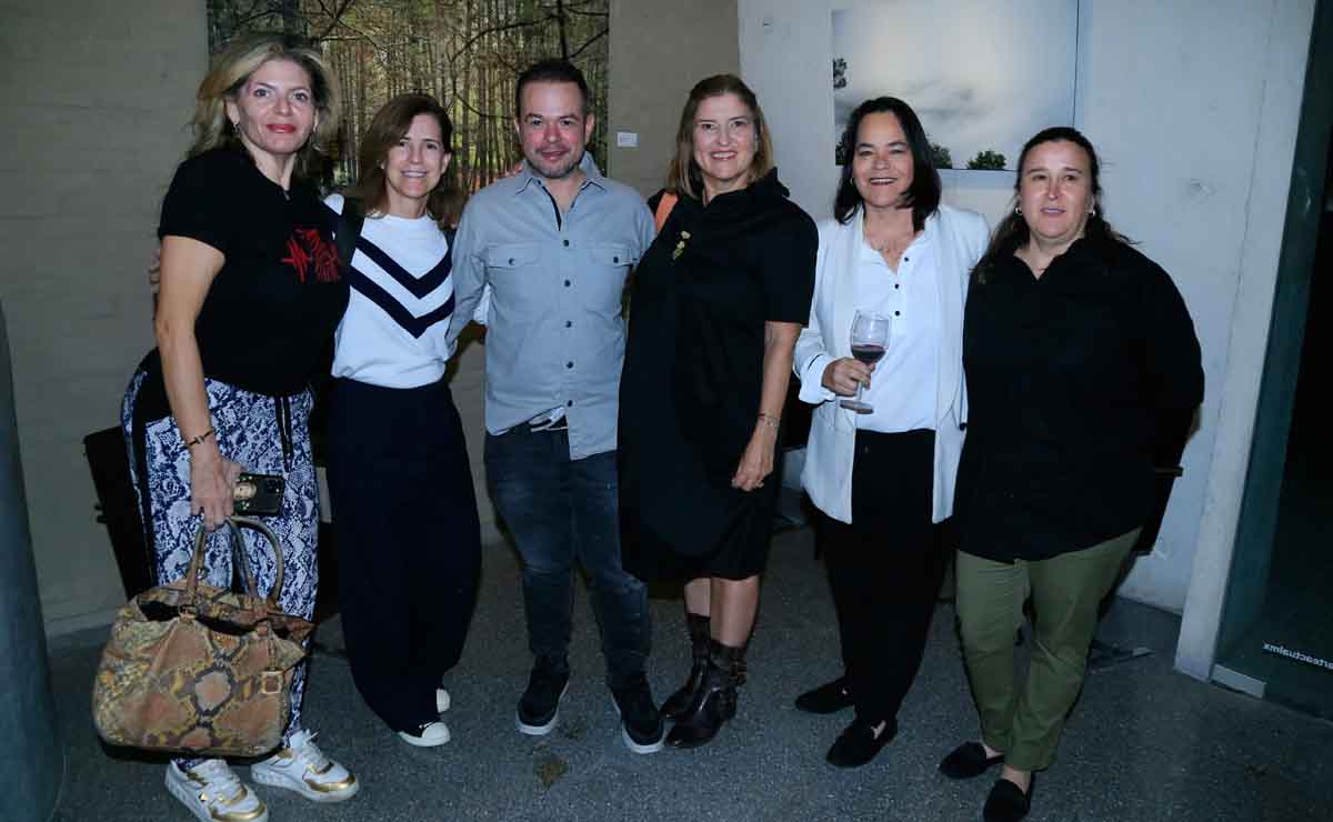 Erika González Brunell, Cristina Bustindui, Sergio Garza, Marcela Odriozola, Marissa Gutiérrez y Brenda Sagahon / Fotos: Omar Valdez