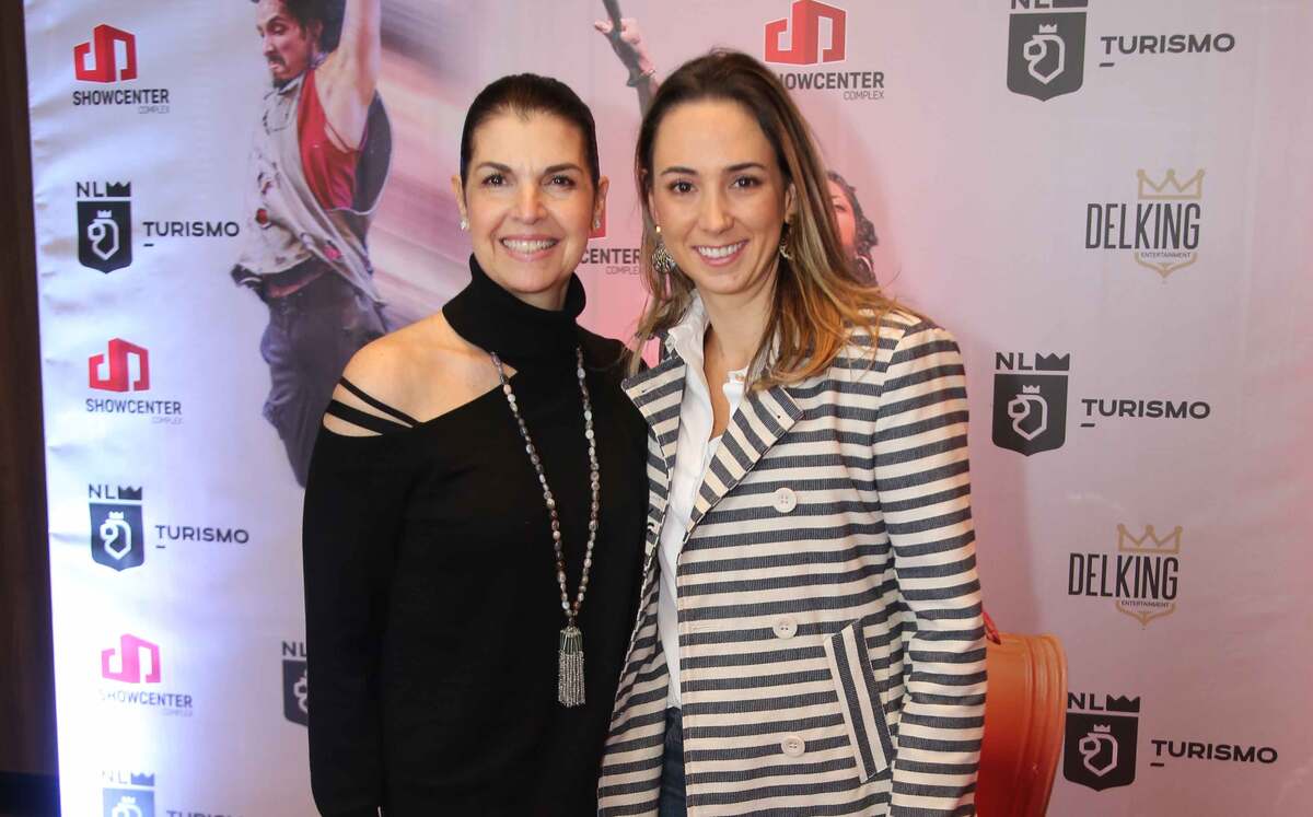 Janet Schwartz de Wapinski y Andrea Restrepo