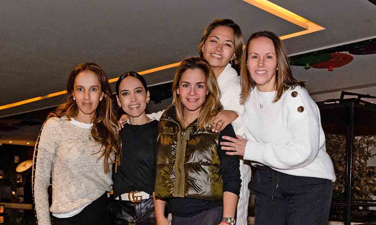 Ara Gallegos, Ericka Del Rayo, Talina Mendivil, Susie Madrigal y Gaby Pintos (Fotos: Manuel Salgado)