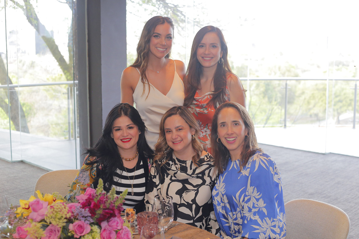 Claudia Gutiérrez, Mariana González, Cecilia González, Mariana Rodríguez y Estefanía Trapero