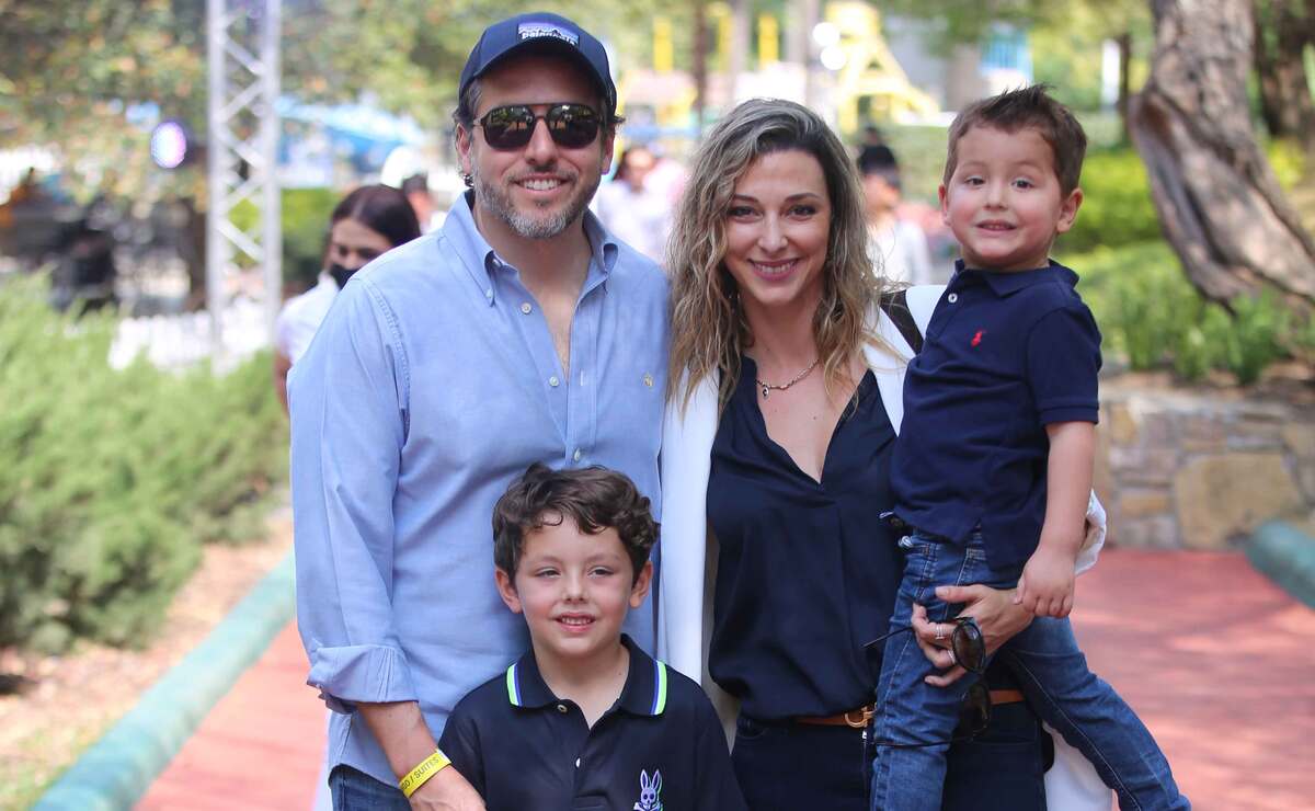 Juan Pablo Lemmenmeyer, Valeria González, Bernardo Lemmenmeyer y Leonardo Lemmenmeyer