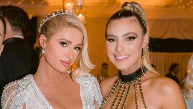 Paris Hilton luce naked dress y lencería en la boda de Lele Pons (Instagram)
