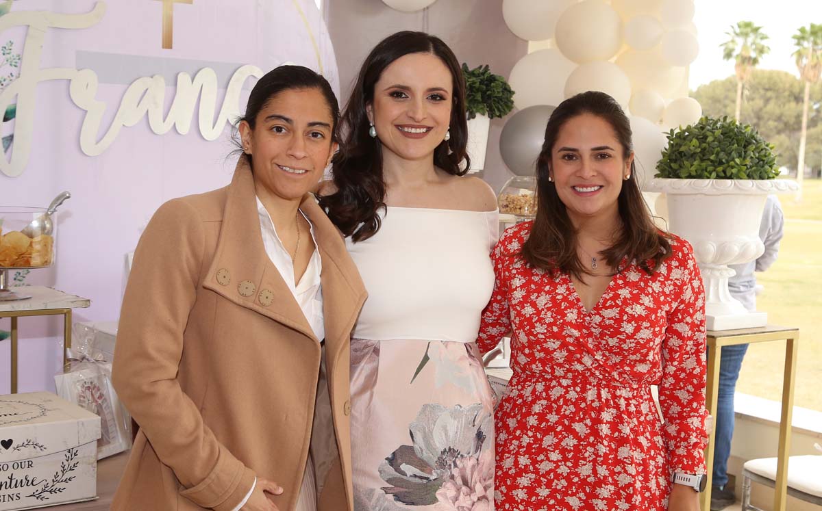 Violeta, Angélica y Ale