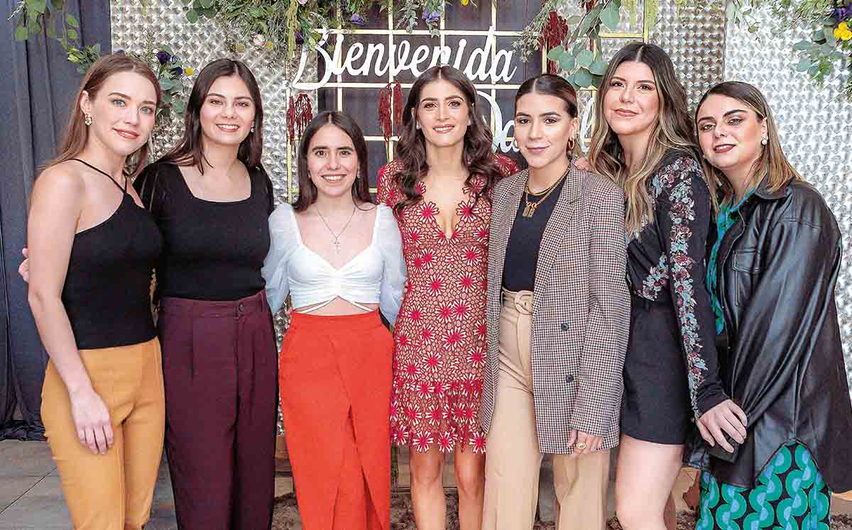 Sofía Hernández, Ana Castillo, Aída Aguirre, Daniela Díaz, Maricarmen Martínez, Larissa Vázquez y Pau González / Fotos: Rubén Hernández