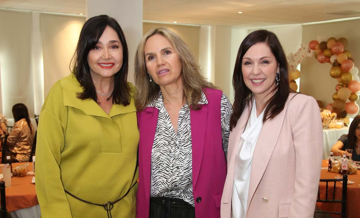 Marcia Roca de Meyer, Claudia Wiliamson de Sánchez y Laura Garza