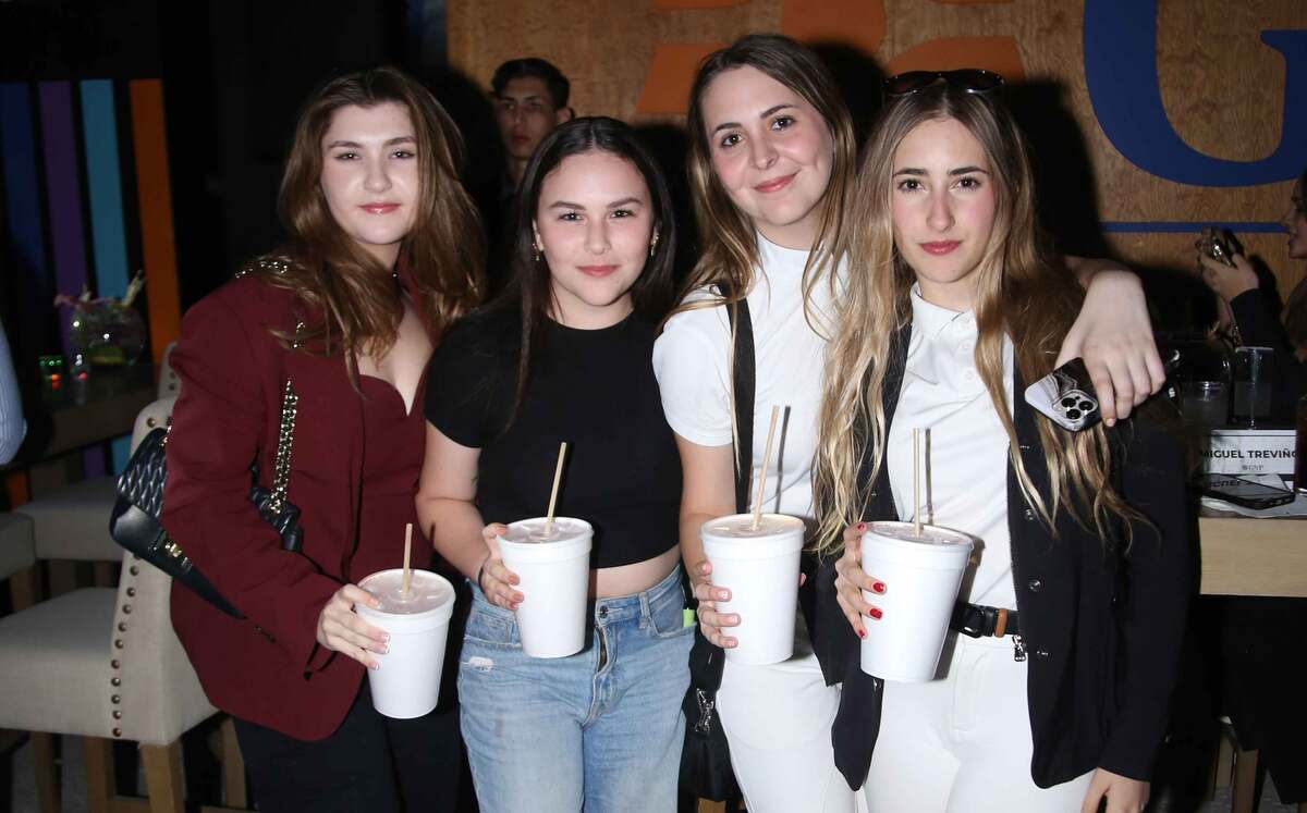 Daniela González, Valeria Fernández, Regina Campos y Ainhoa García