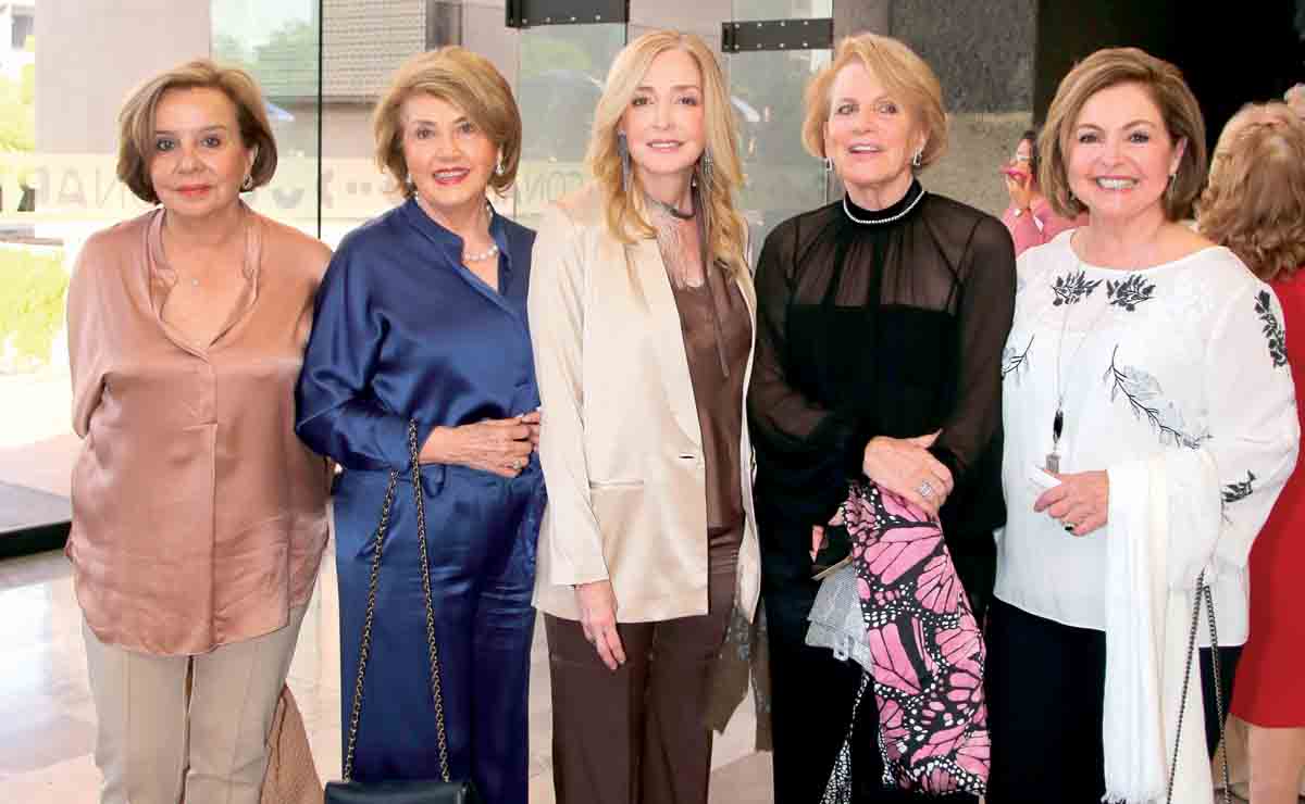 Ivonne de Odriozola, Lolina Treviño de Maldonado, Bárbara Herrera de Garza, Teresa Blanc Cassaux y Alicia Fernández de Garza