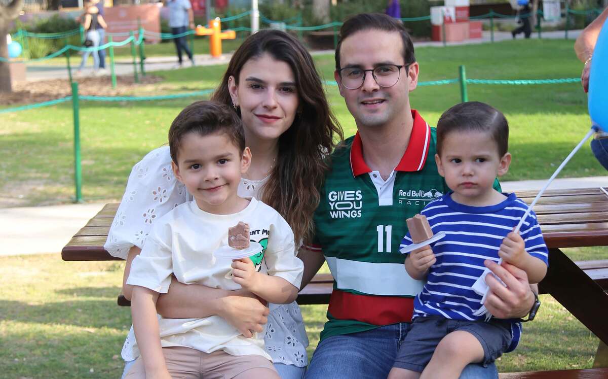Pamela Villalobos, Hugo Garza, Patricio Garza y Pablo Garza