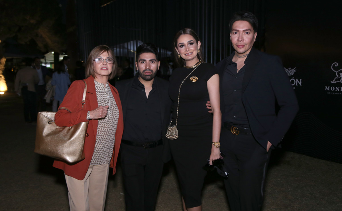 Susana, Alan, Astrid y Luis