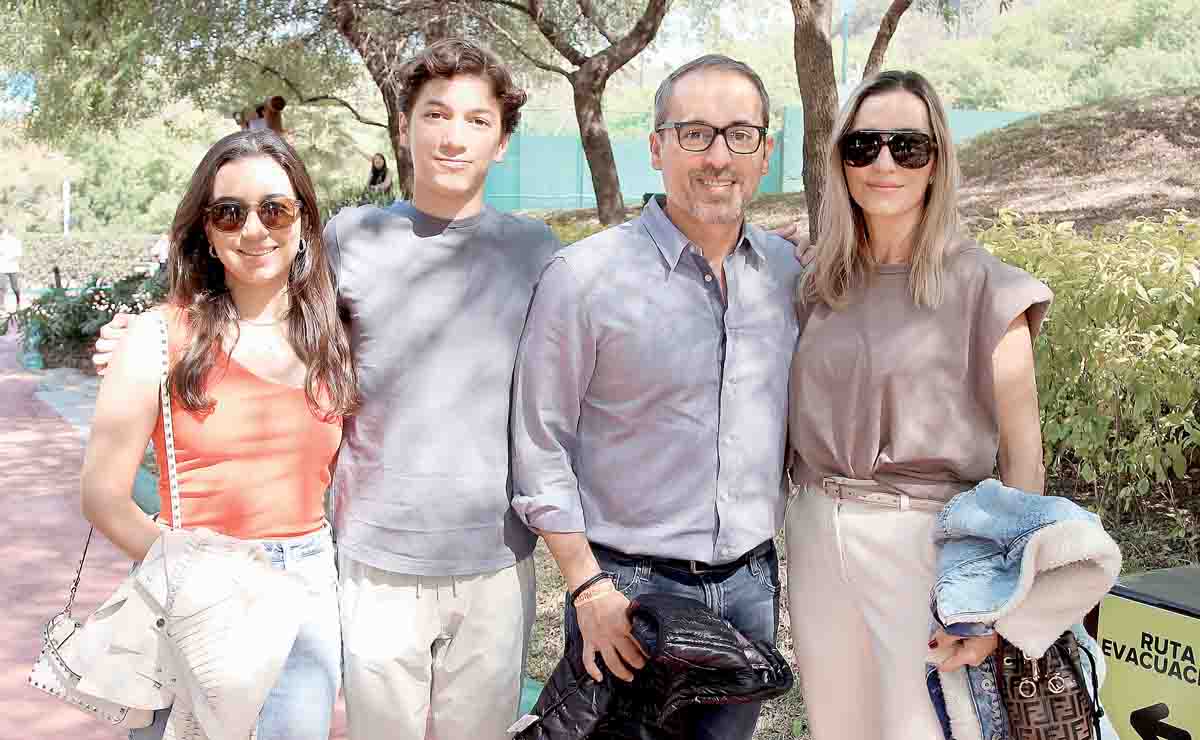 Verónica Clariond, Federico Clariond, Federico Clariond y Verónica Rodríguez de Clariond  / Fotos: Roberto Alvarado