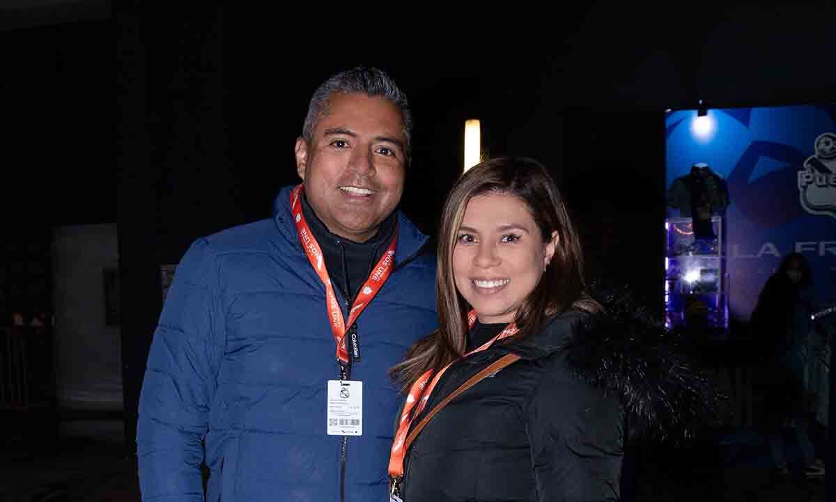 Arturo Arguello y Samatha Ossio