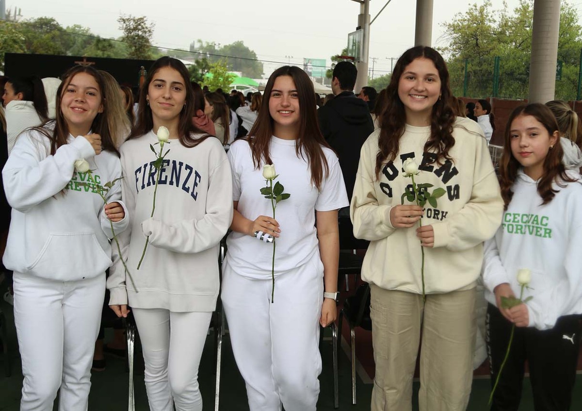 Adriana Gil, Lucía Páez, Andrea García, Natalia Leal y María Regina González