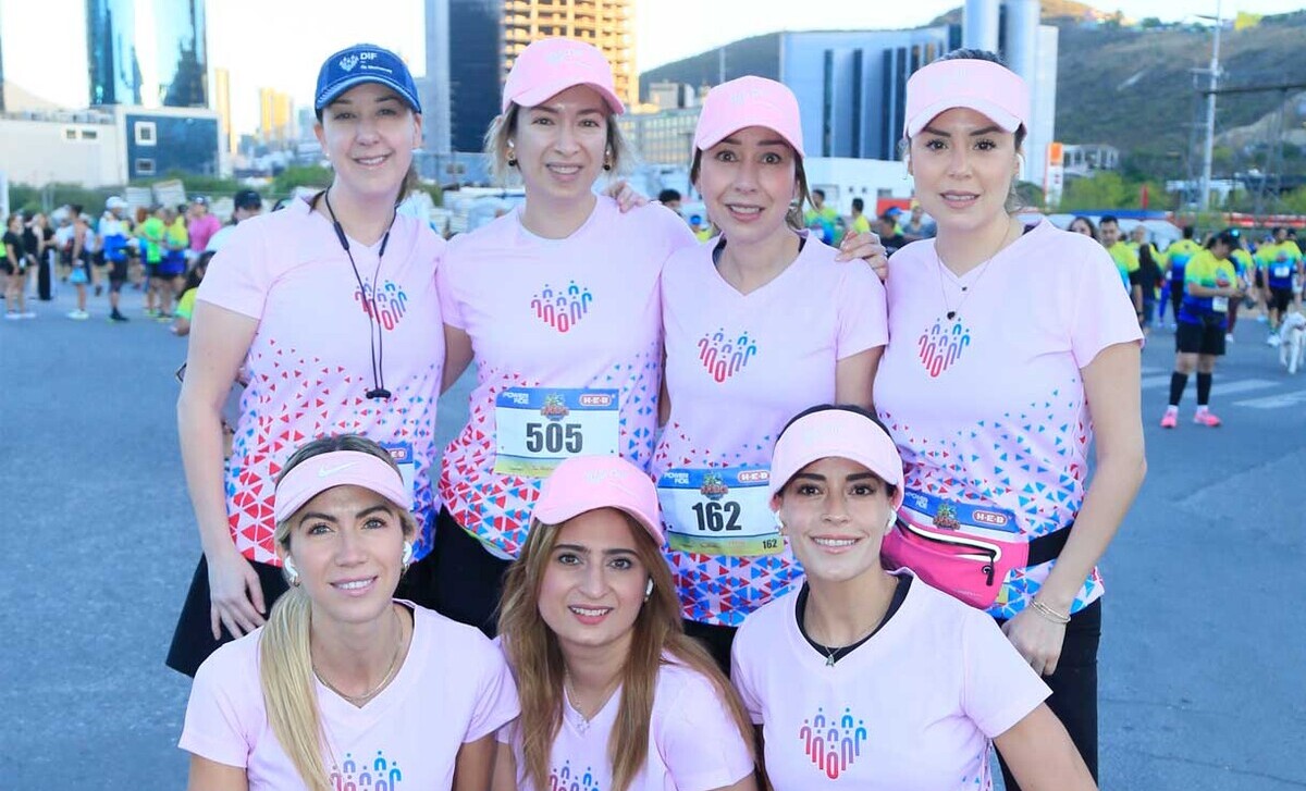 BBertha García, Priscila Mendoza, Marilú García, Itziar de Coss, Caro Bravo, Lilia Harmes y Ana Luisa Rodríguez