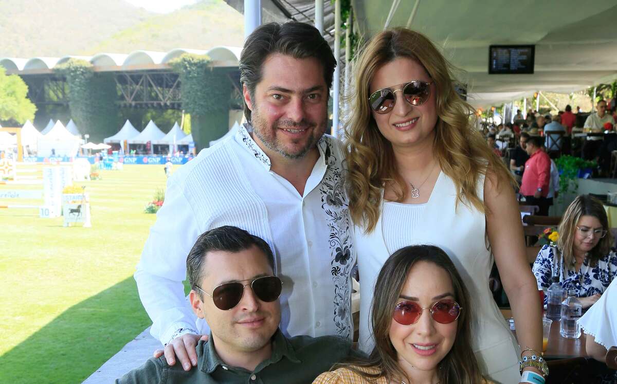 Enrique Martínez, Lilia Hiarmes, Luis Donaldo Colosio  y Marilú García de Colosio