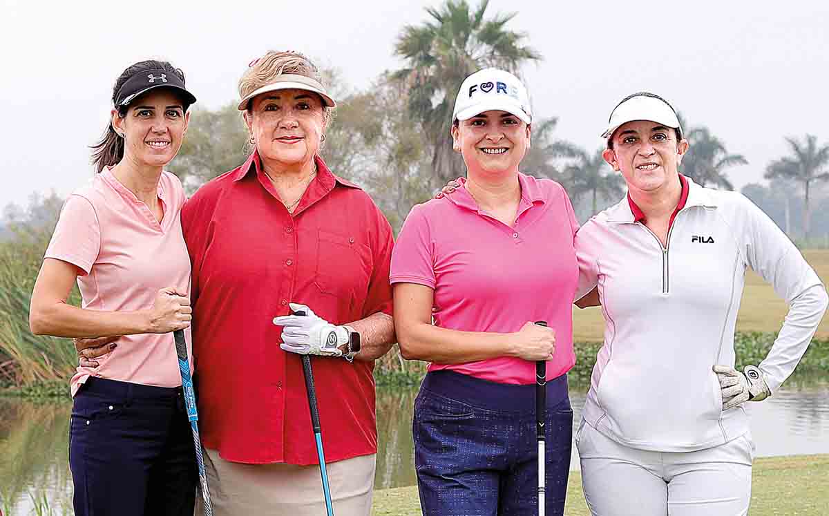 Daniela López, Alicia de Leal, Paola Velazquez y Claudia Garza / Fotos: Dennis Hernández
