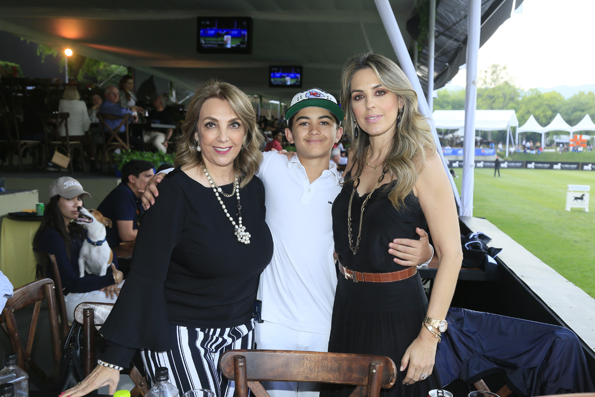Irma Parás, Emilio Nieto y Lorena Rullán