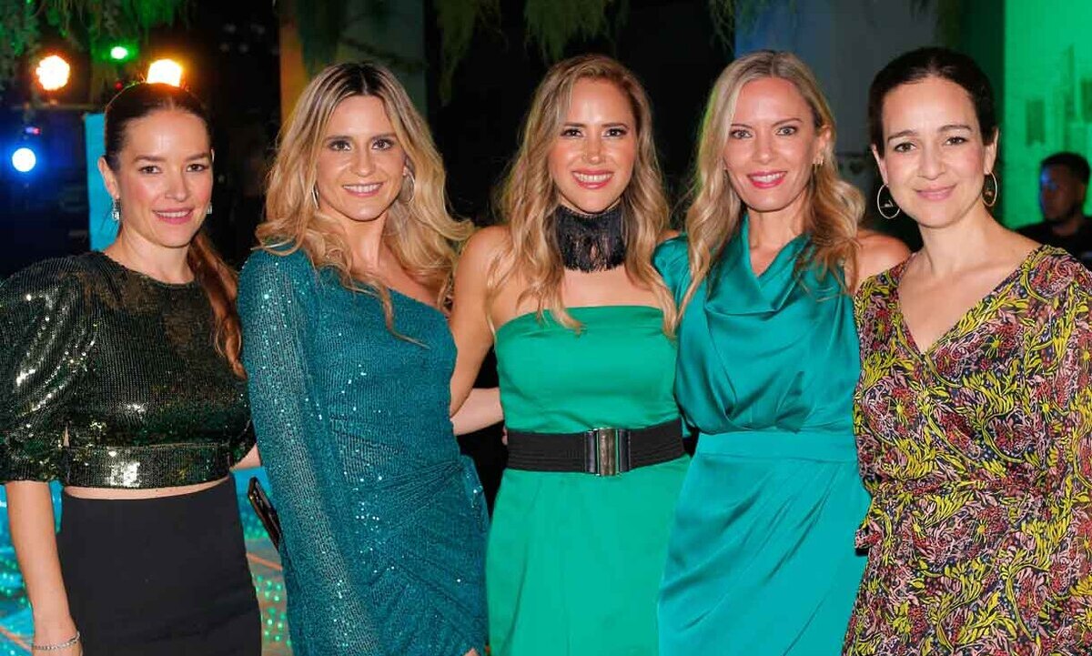 Laura Villarreal, Elia Cerda, Olaya Guajardo, Ana Carrillo y Valeria Guerra