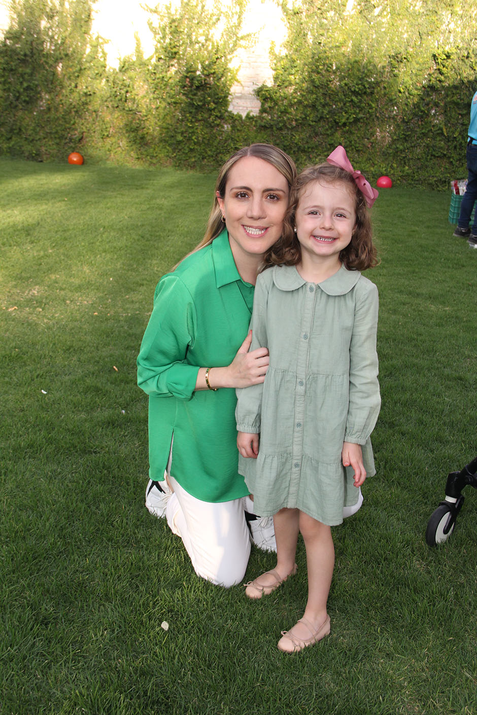 Marisol Ontiveros y Sofía Estrada