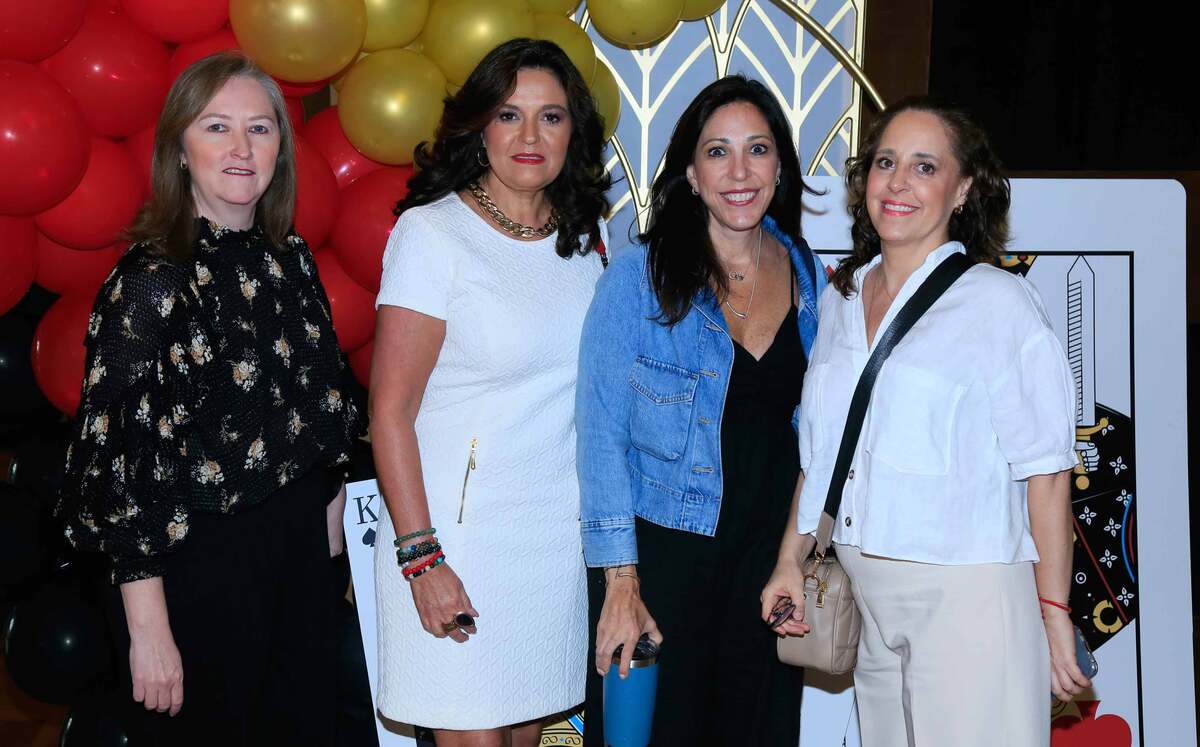 Mirthea de la Peña, Marú Sepulveda de Colier, Cecilia de Hoyos y Mónica Alcalá