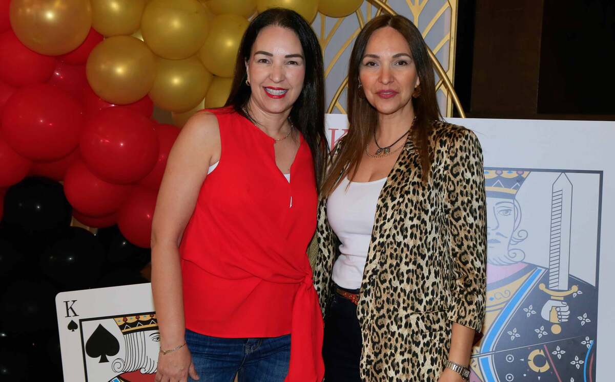 Patricia Chapa y Andrea Chapa