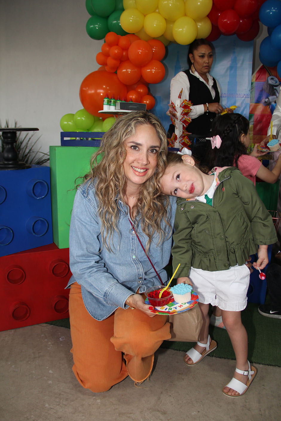 Samira Yamuni y Samira Minakata.