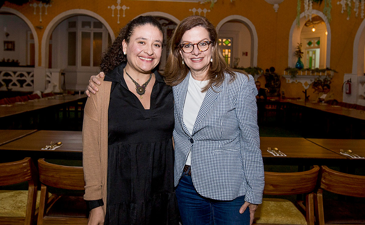 Yelene Espinosa y Cecilia Portilla