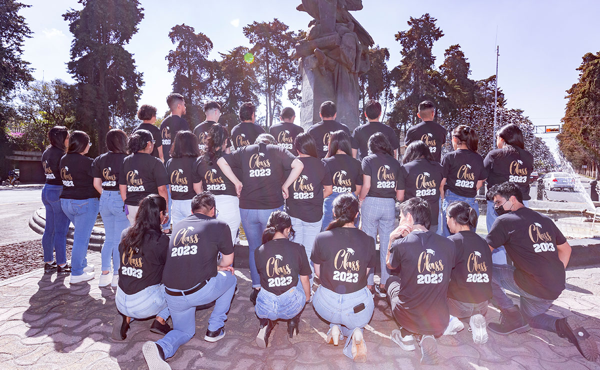 Graduados Planet English generación 2022 -2023