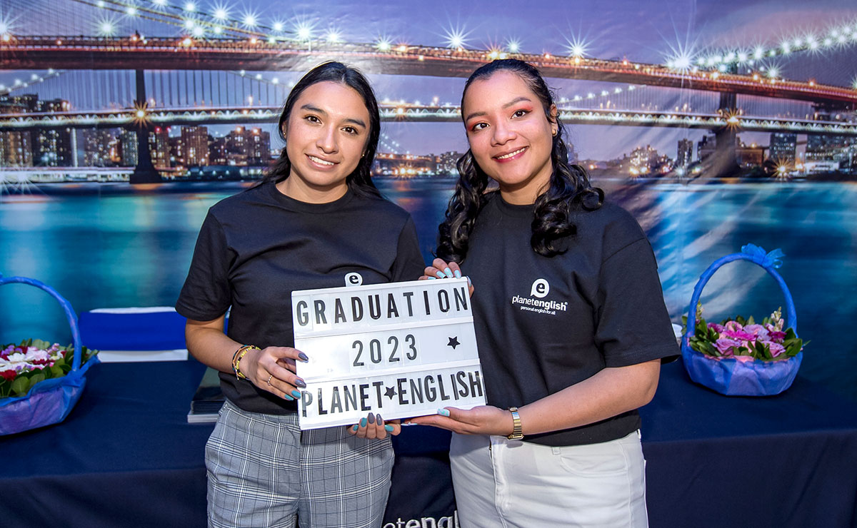 Graduados Planet English generación 2022 -2023
