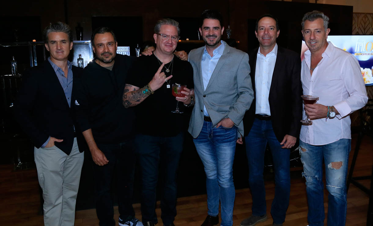 Luis Alfonso Lugo, Juan Pablo Benavides, Rudy Joffroy, Pepe Elizalde, Fernando Márquez y Marco Becerra