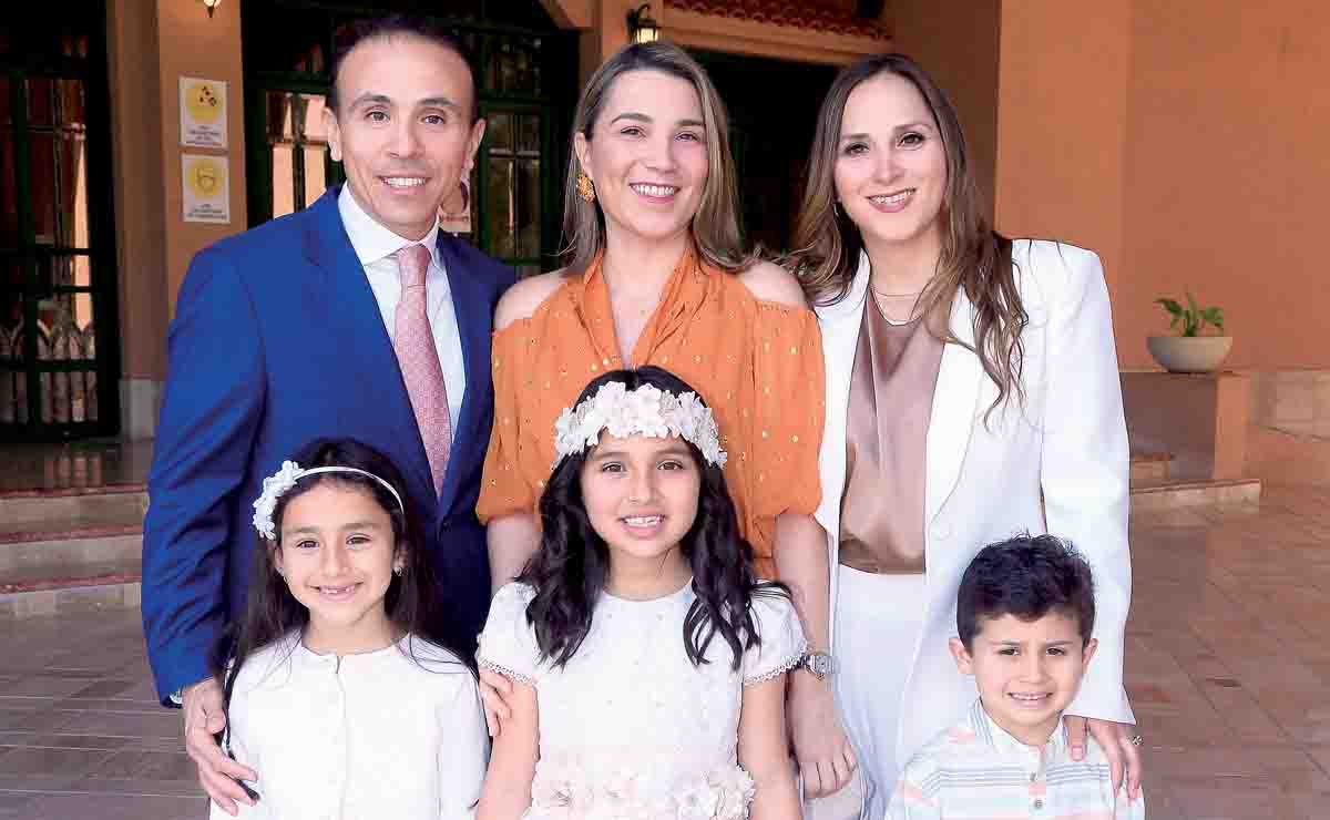 Juan Antonio Lamadrid, Lety Vidauri, Norma Villarreal, Sofia Lamadrid Regina Lamadrid y Emilio Lamadrid / Fotos: Omar Valdez