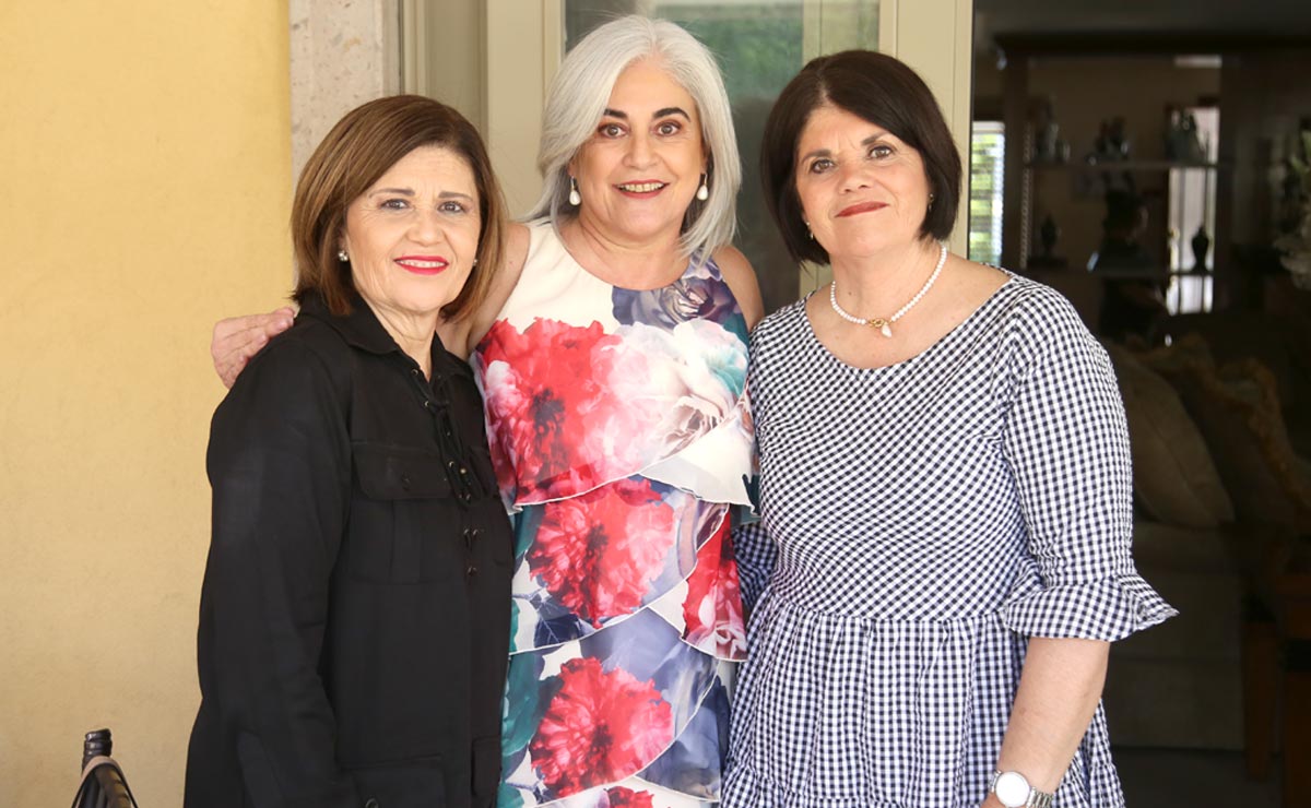 Nena, Olivia y Lolo