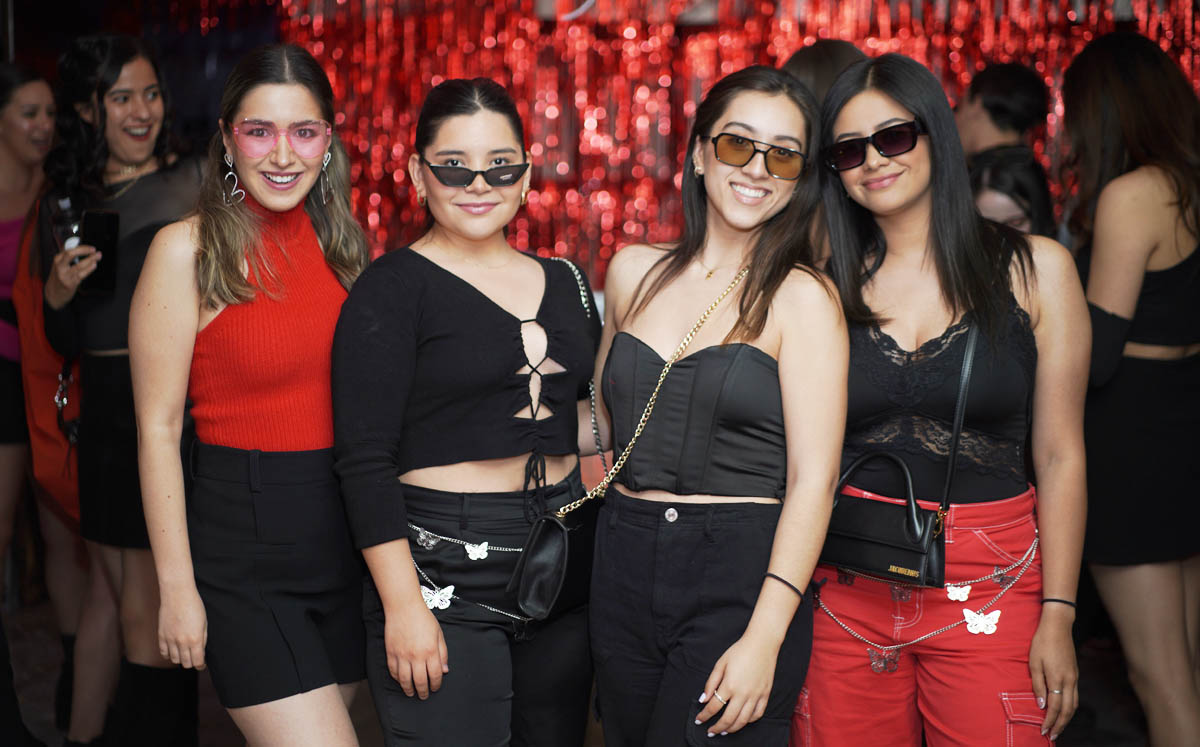 Eugenia, Mariana, Pamela y Dany