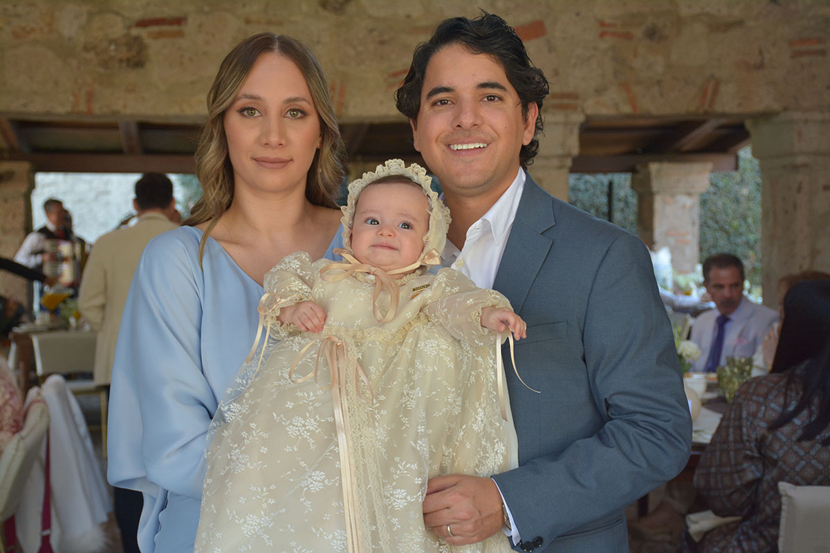 Mariana Novoa, Carola Moragrega y Eugenio Moragrega