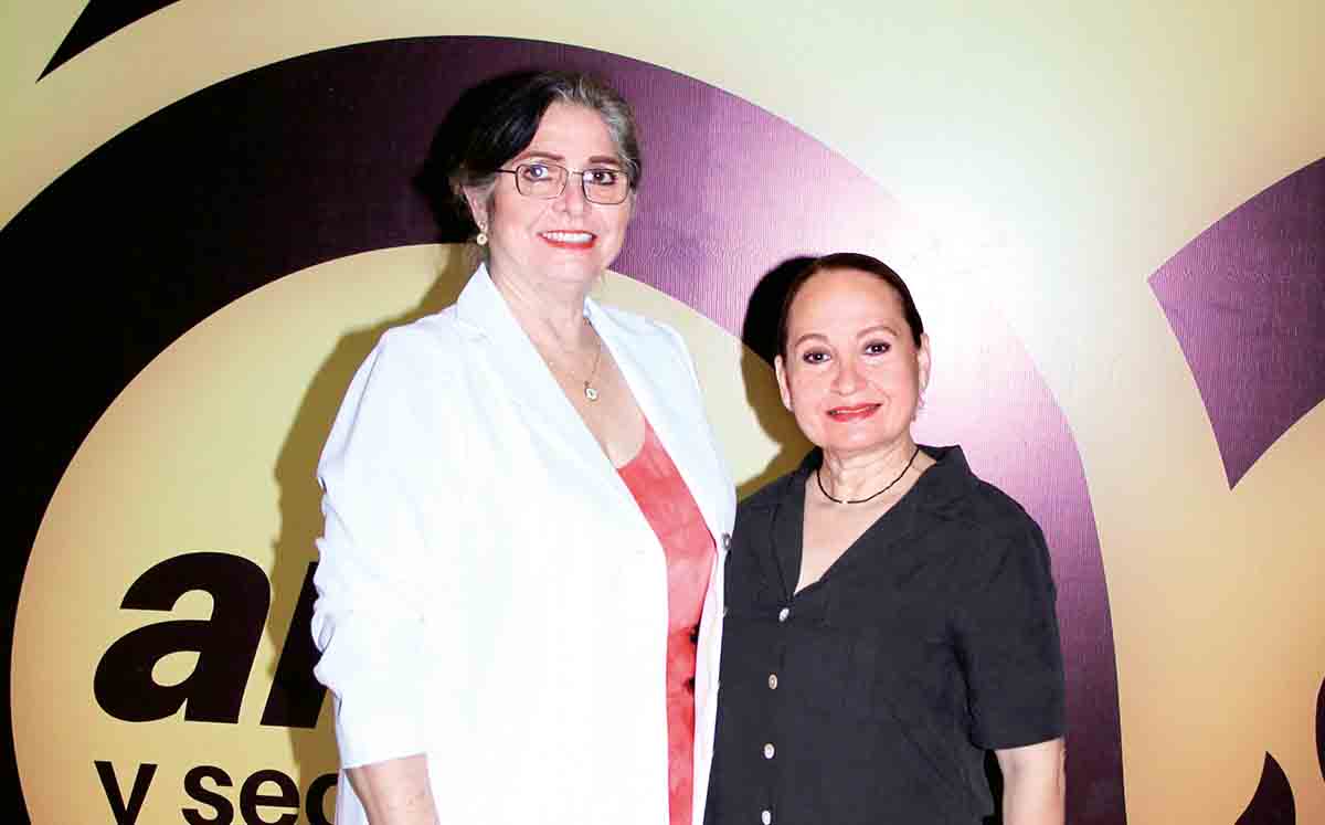 Rosa María López y Ana Cabrera