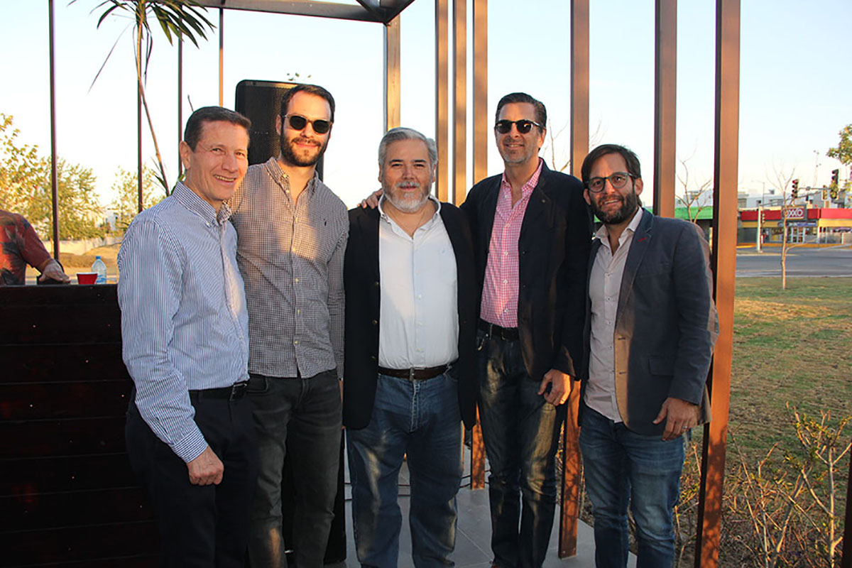 Carlos Arpio, Juan Pablo de la Torre, Eduardo Mendieta, Mauricio Martínez y Eliseo González
