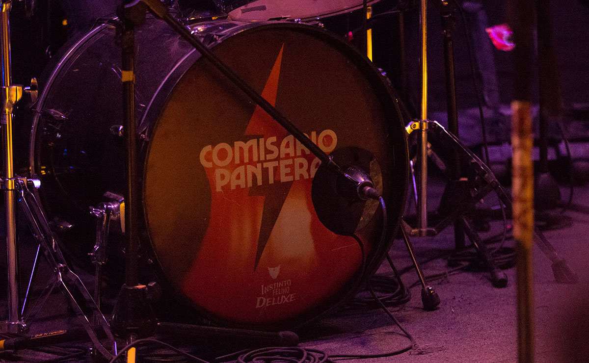 Comisario Pantera en concierto