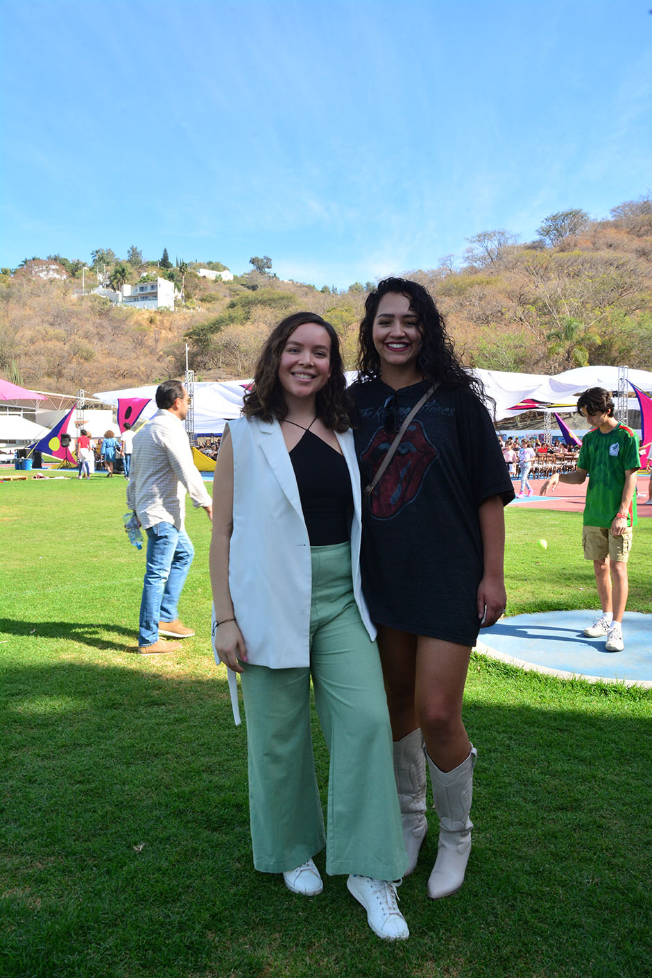 Frida Escobedo y Sandra Kelley
