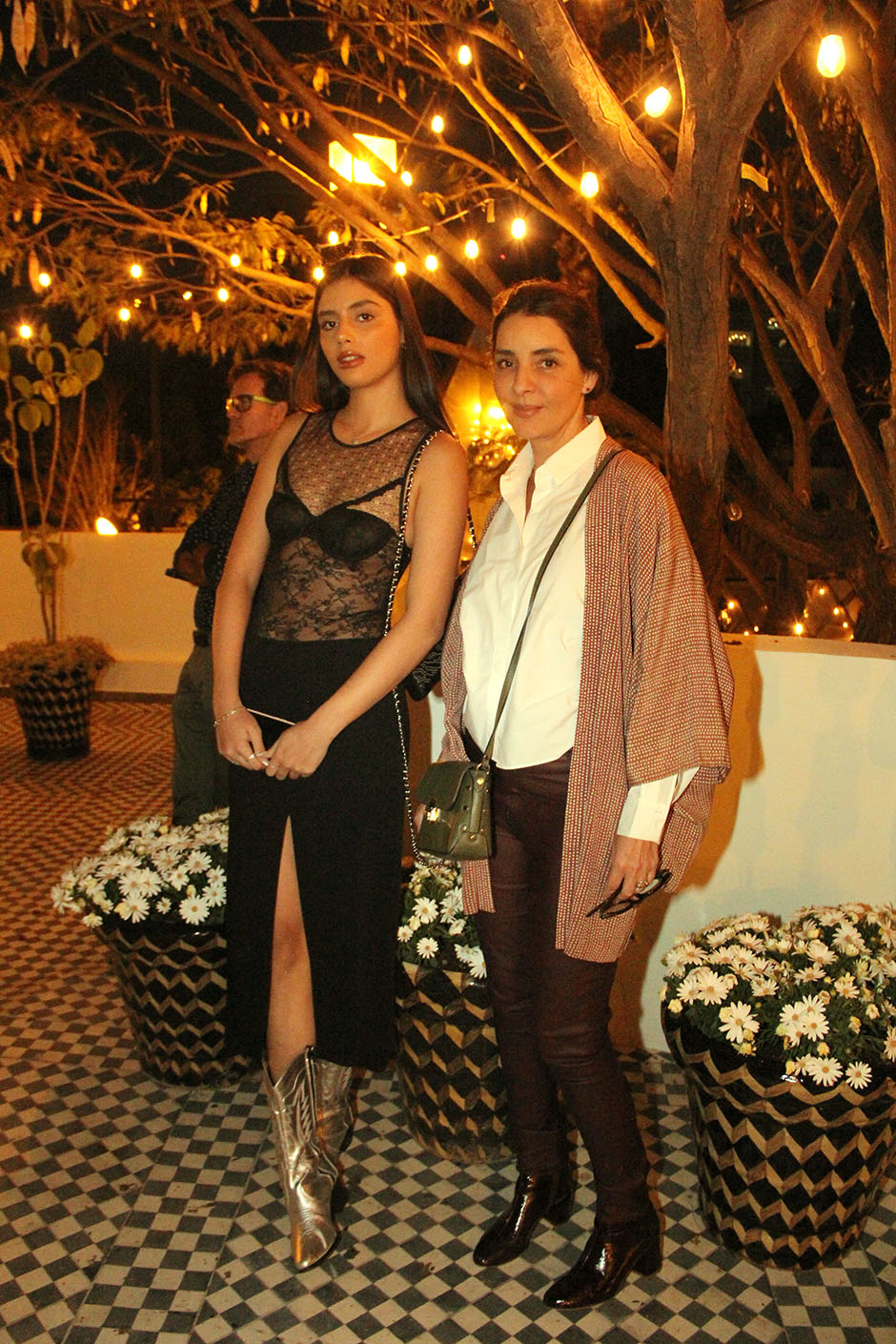 Inés Verduzco y Alejandra Vázquez.