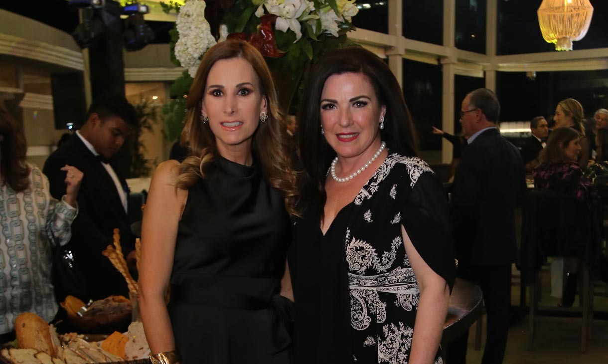Graciela Tancredi y Marlene Dávila de Rodríguez