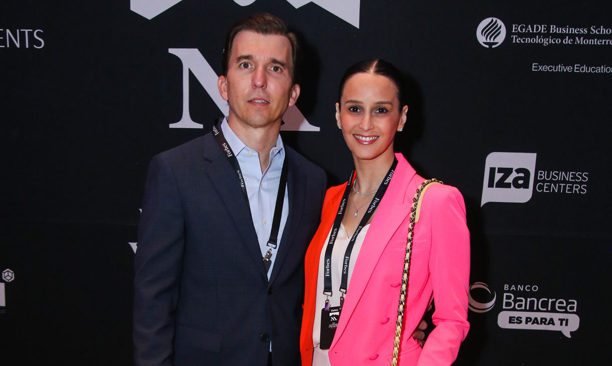 Marcelo De la Garza y Gaby Beltran de De la Garza