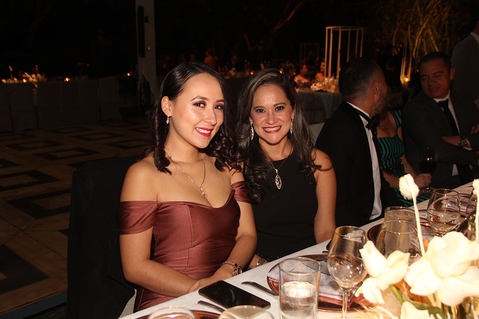 Brenda Luna y Paulina Novelo
