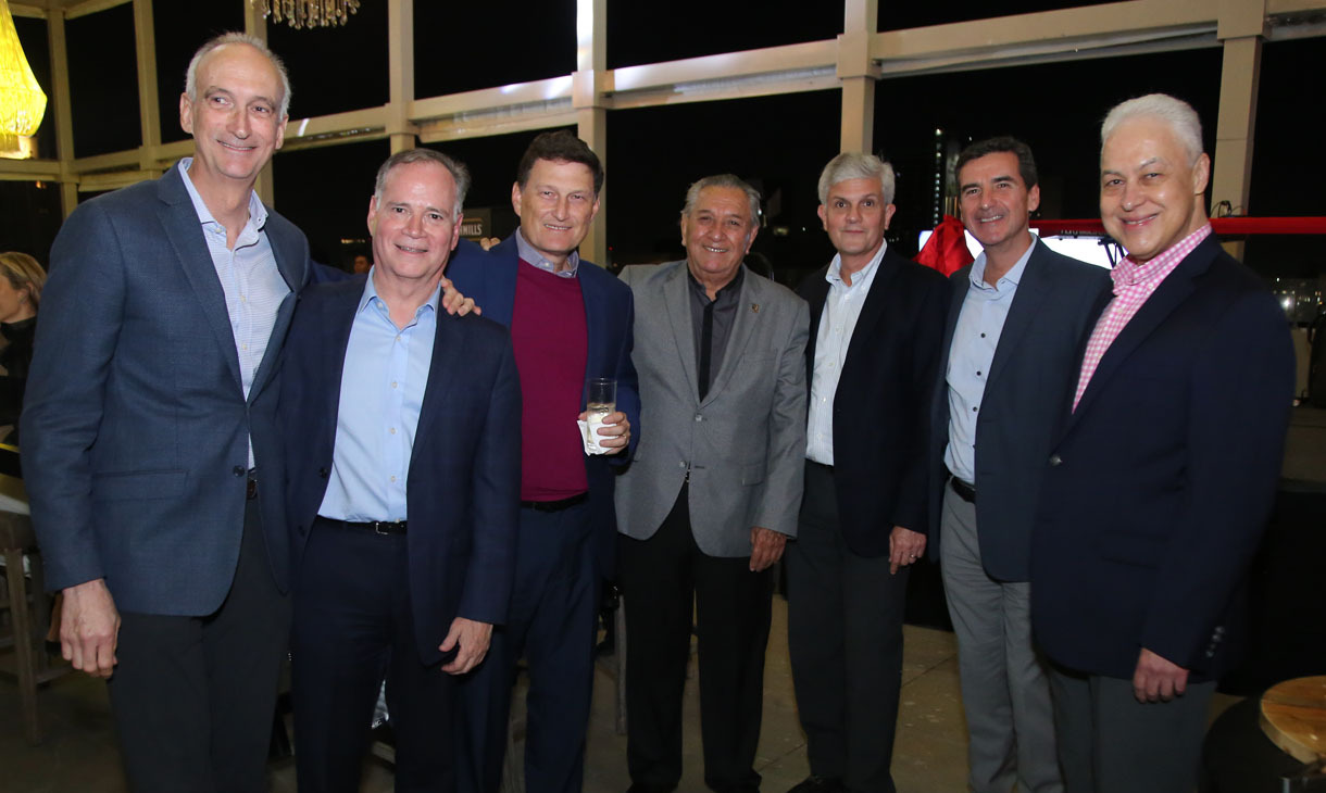 Ricardo del Valle, Luis Iturralde, Antonio Elosúa, Antonio Blanca, Ricardo Coronado, Alejandro Ferrigno y Gerardo Puertas