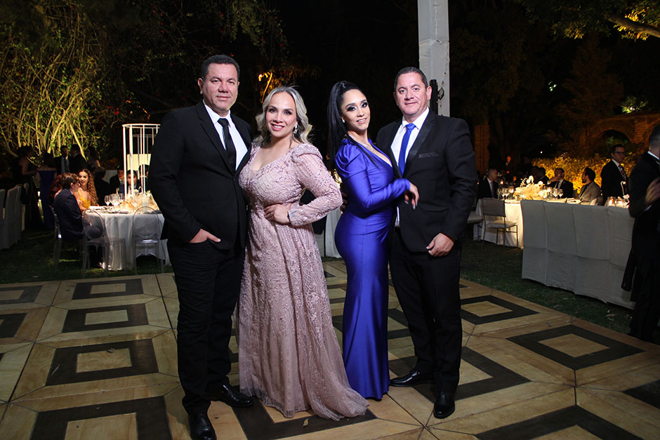 Fernando Paredes, Garce Verdugo, Alejandra Murguía y Arturo Paredes