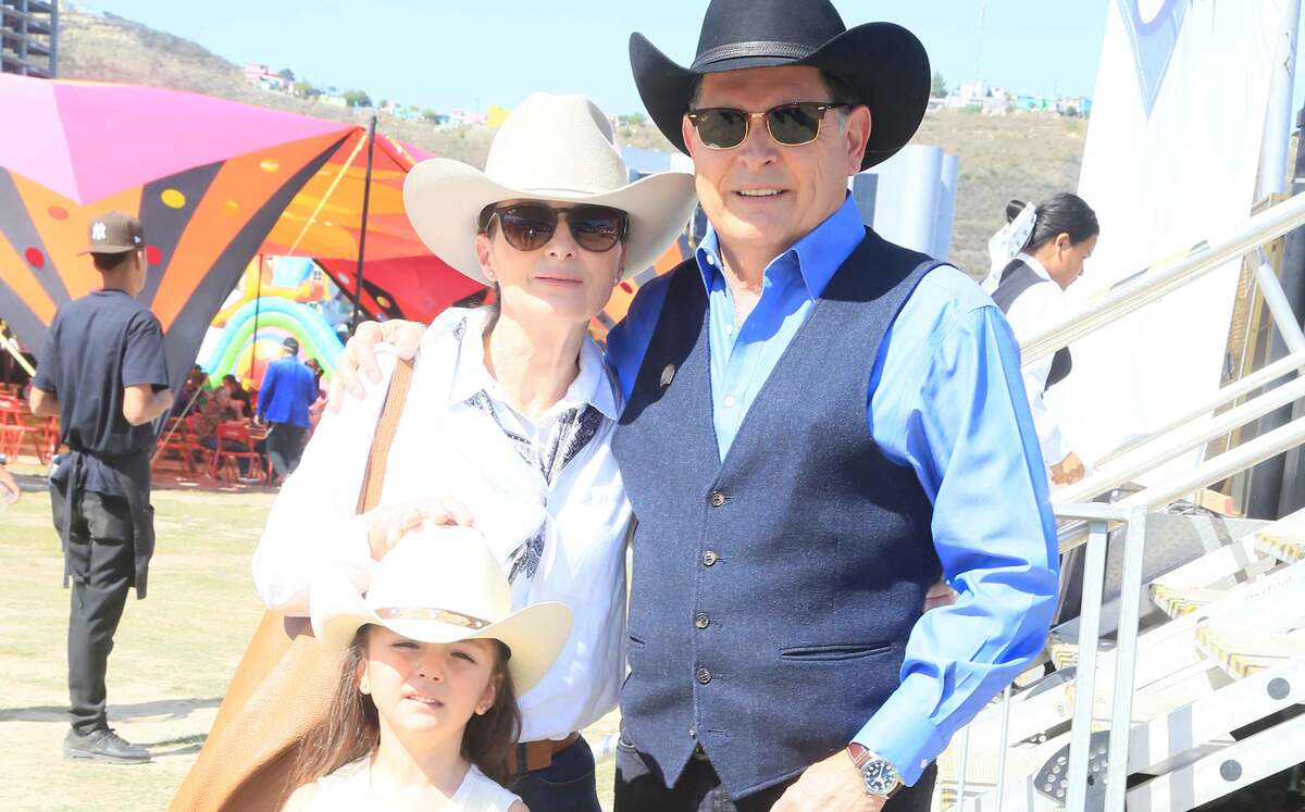 Norma González, Jorge Montemayor y Emilia Garza
