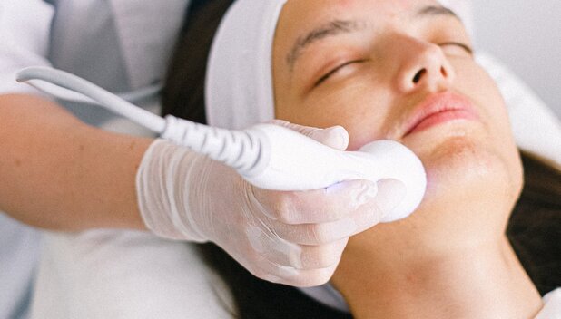 El Hydrafacial es un tipo de microdermoabrasión / Foto: Pexels