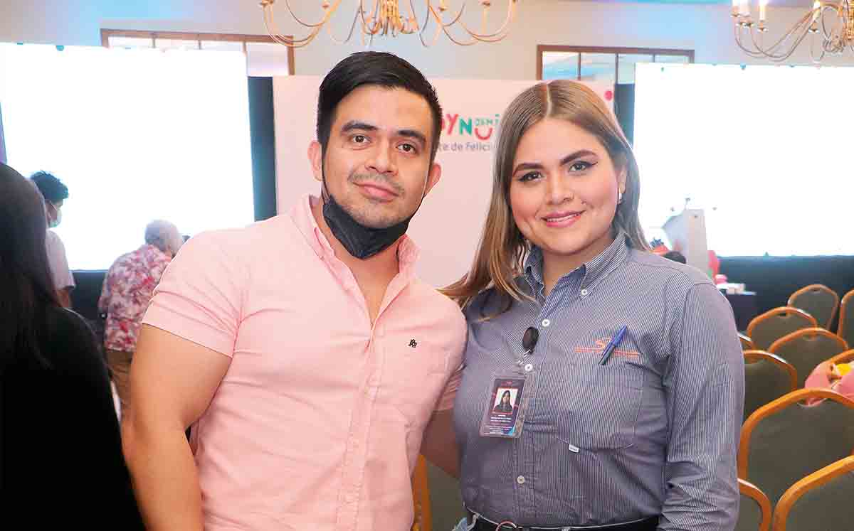 Moisés Ramírez y Brenda Cervantes / Foto: Dennis Hernández